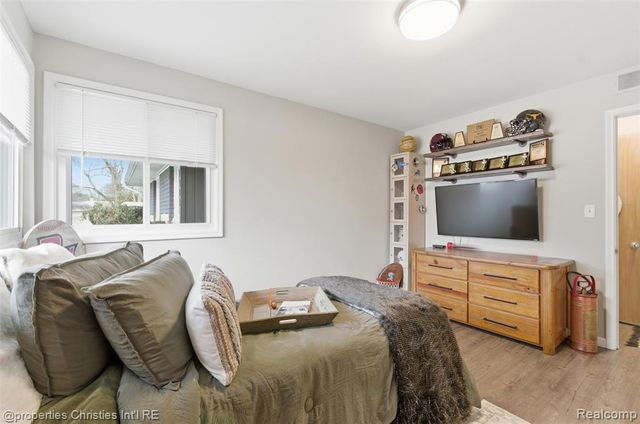 4305 Meadowlane Court, Bloomfield Hills, MI 48304