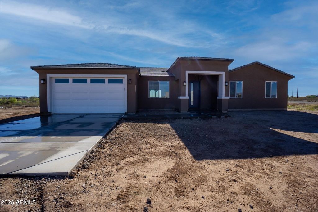 30530 N 234TH Avenue, Wittmann, AZ 85361 — photo 2