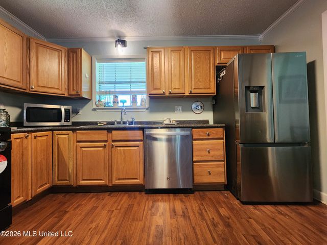 12409 Hanover Drive, Ocean Springs, MS 39564