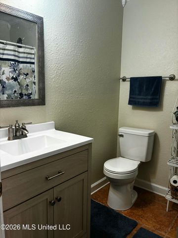 12409 Hanover Drive, Ocean Springs, MS 39564