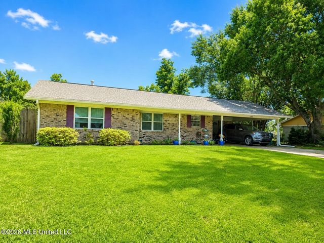 12409 Hanover Drive, Ocean Springs, MS 39564