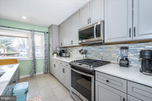 5005 STEWART CT, College Park, MD 20740