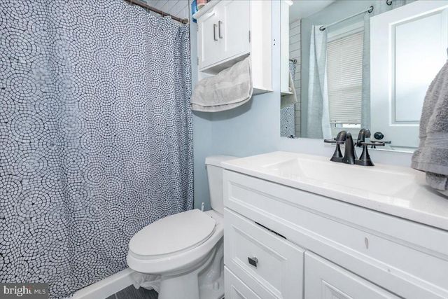 5005 STEWART CT, College Park, MD 20740