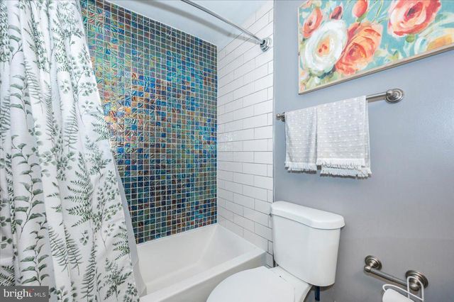 5005 STEWART CT, College Park, MD 20740