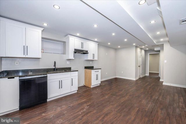 5005 STEWART CT, College Park, MD 20740