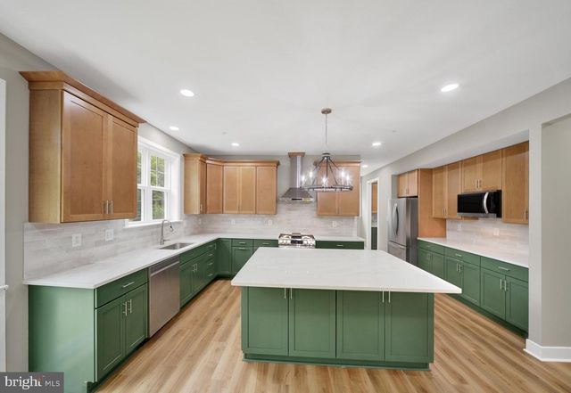 2502 MELIA CT, Baltimore, MD 21234