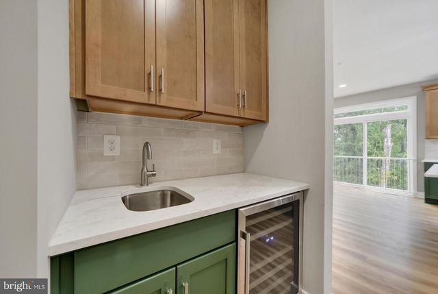 2502 MELIA CT, Baltimore, MD 21234