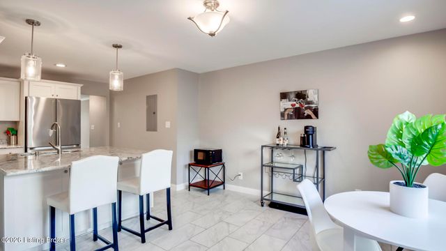 265 Leland Ct APT 3, Louisville, KY 40207