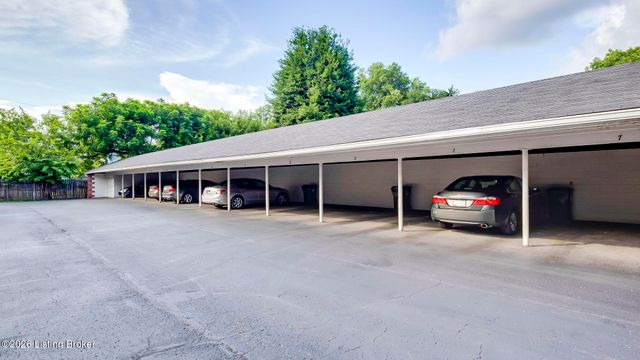 265 Leland Ct APT 3, Louisville, KY 40207
