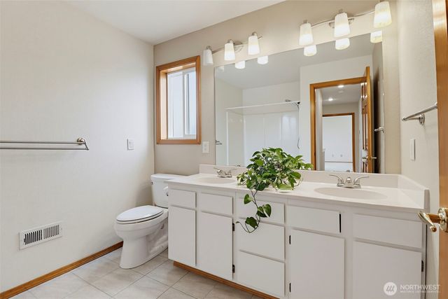 34912 57th Avenue S, Auburn, WA 98001