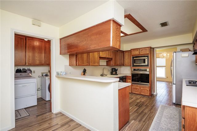 10821 Annaville Road, Corpus Christi, TX 78410