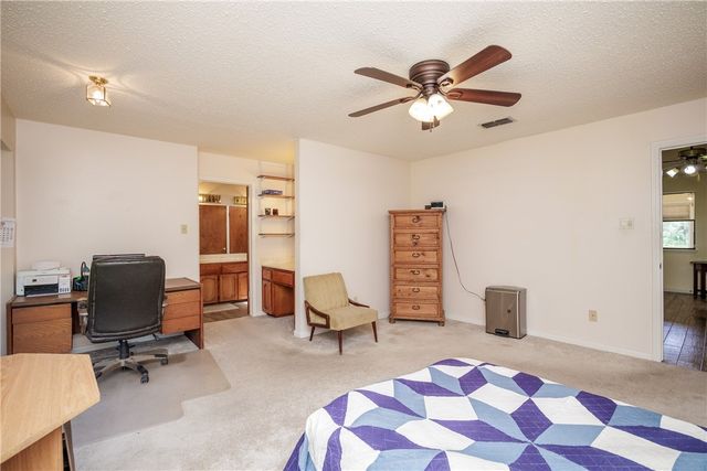 10821 Annaville Road, Corpus Christi, TX 78410