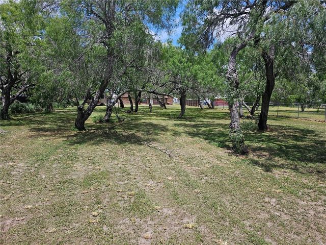10821 Annaville Road, Corpus Christi, TX 78410