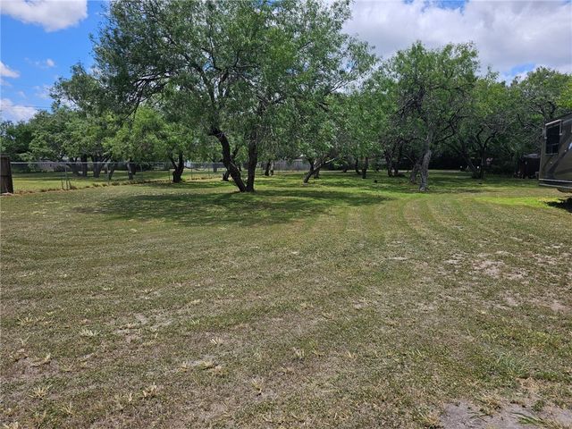 10821 Annaville Road, Corpus Christi, TX 78410