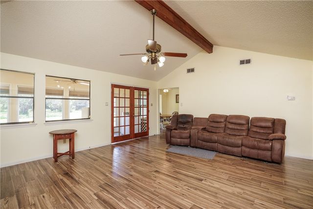 10821 Annaville Road, Corpus Christi, TX 78410