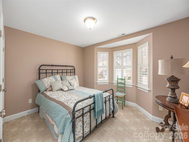 62 Denali Lane, Waynesville, NC 28786