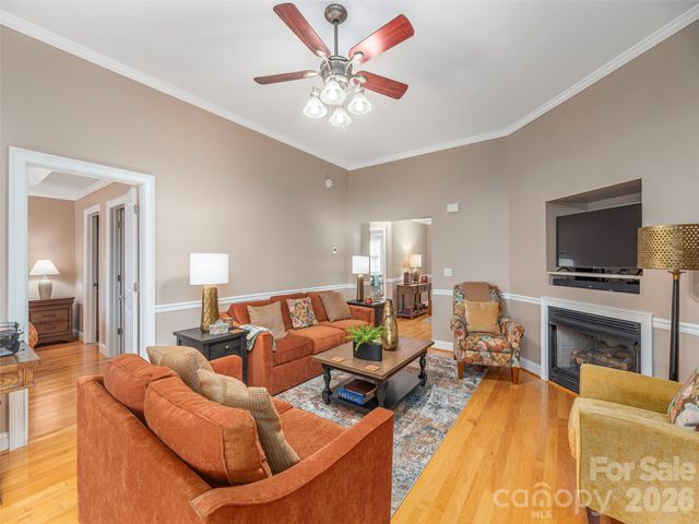 62 Denali Lane, Waynesville, NC 28786