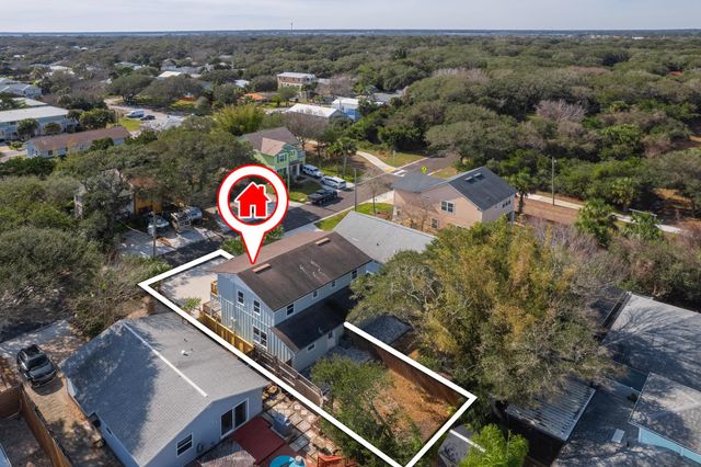 112 2nd St, St Augustine, FL 32080