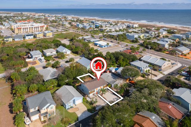 112 2nd St, St Augustine, FL 32080