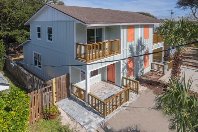 112 2nd St, St Augustine, FL 32080