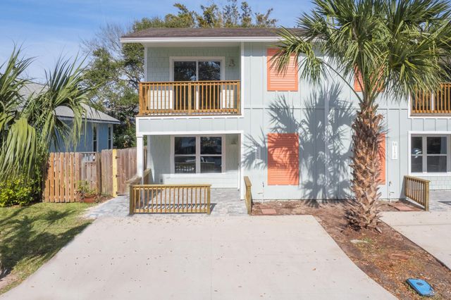 112 2nd St, St Augustine, FL 32080