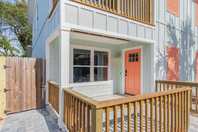 112 2nd St, St Augustine, FL 32080