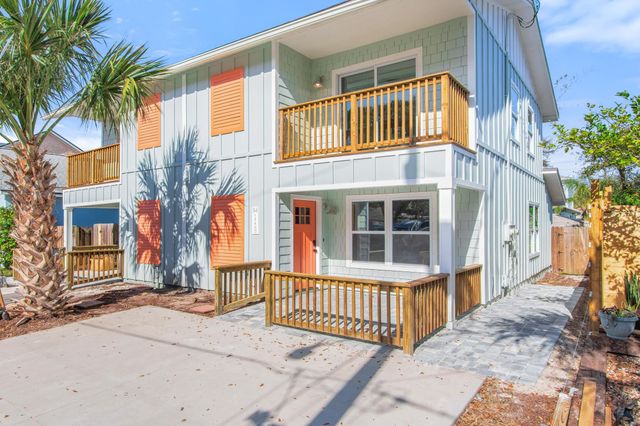 112 2nd St, St Augustine, FL 32080