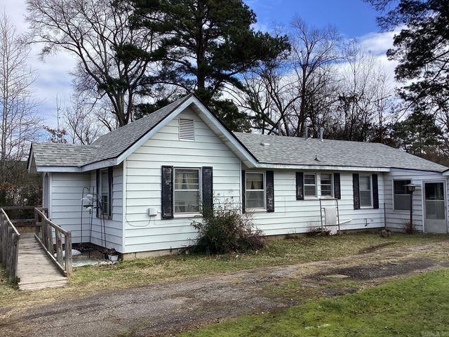 519 E 4th St, Prescott, AR 71857