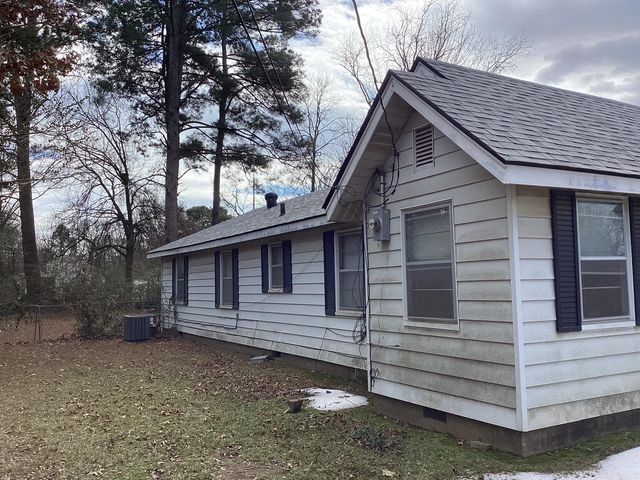 519 E 4th St, Prescott, AR 71857