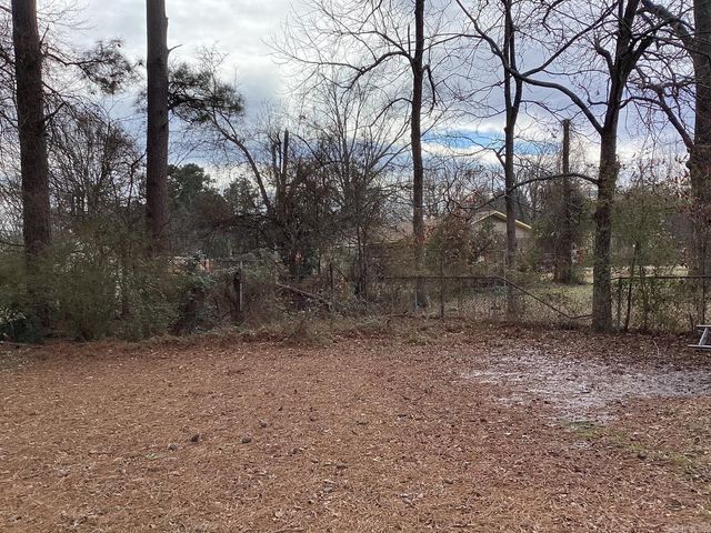 519 E 4th St, Prescott, AR 71857