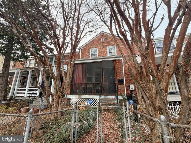 40 GIRARD ST NE, Washington, DC 20002