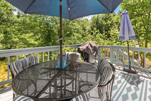 47 Lilac Cir, Marlborough, MA 01752