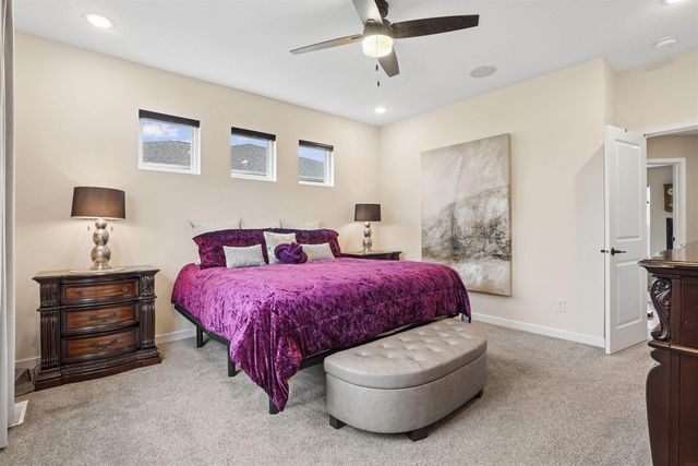 1807 Waxwing Way, Waterloo, IA 50701