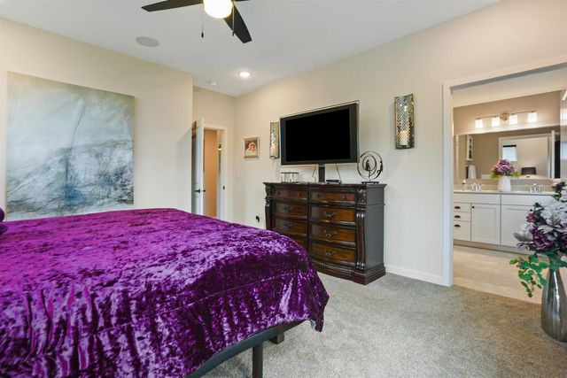 1807 Waxwing Way, Waterloo, IA 50701