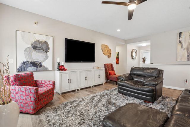 1807 Waxwing Way, Waterloo, IA 50701