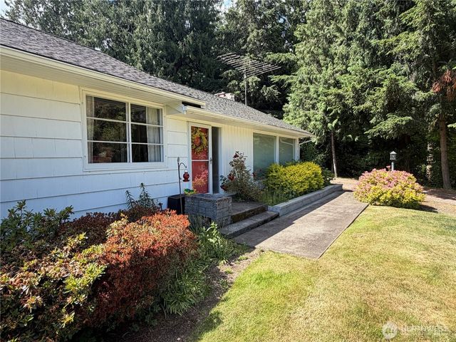 9541 Weidkamp Rd., Lynden, WA 98264