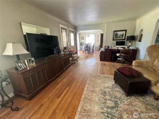 9541 Weidkamp Rd., Lynden, WA 98264