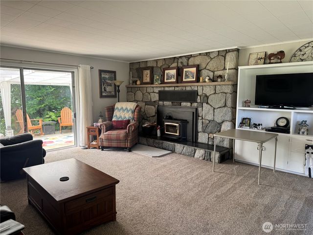 9541 Weidkamp Rd., Lynden, WA 98264
