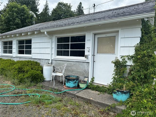9541 Weidkamp Rd., Lynden, WA 98264