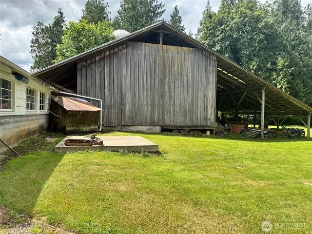 9541 Weidkamp Rd., Lynden, WA 98264