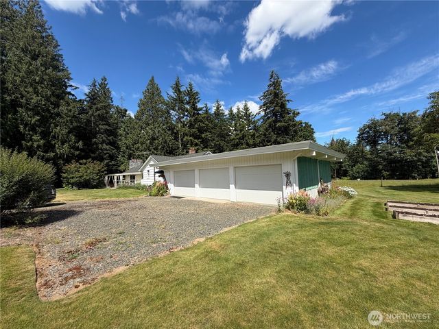 9541 Weidkamp Rd., Lynden, WA 98264
