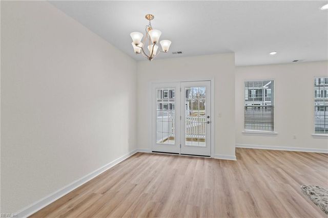 4930 Apricot WAY, Chesapeake, VA 23321