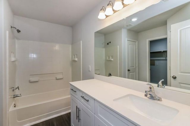 1011 Briza Del Mar Court, Richmond, TX 77406