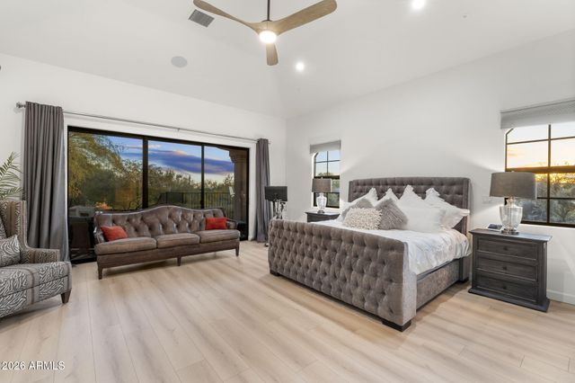 9820 E THOMPSON PEAK Parkway 602, Scottsdale, AZ 85255