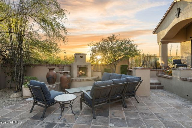 9820 E THOMPSON PEAK Parkway 602, Scottsdale, AZ 85255