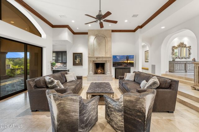 9820 E THOMPSON PEAK Parkway 602, Scottsdale, AZ 85255