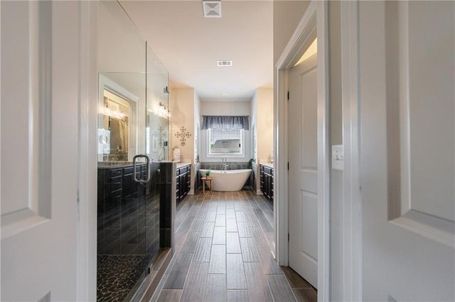 860 Hargrove Point Way, Alpharetta, GA 30004