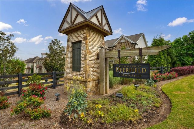 860 Hargrove Point Way, Alpharetta, GA 30004