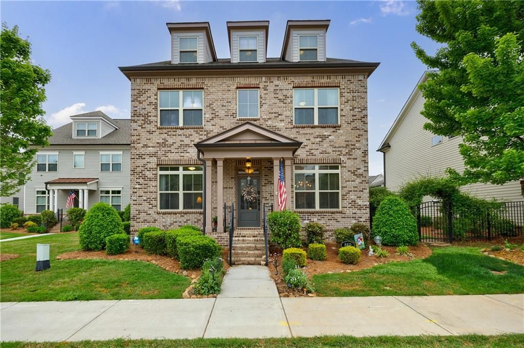 860 Hargrove Point Way, Alpharetta, GA 30004