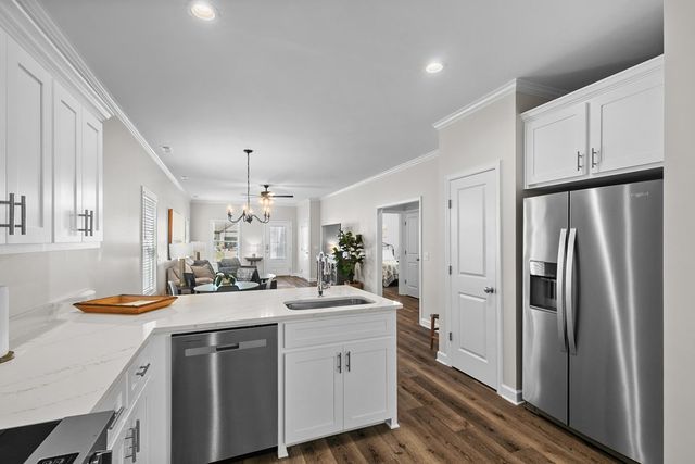 153 Heyward, Dothan, AL 36303